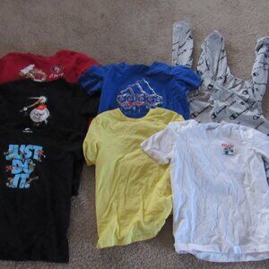 Lot of 7 Boy's Youth XL T-Shirts Champion, Nike, Adidas GH **Barely Worn**
